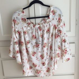 Floral 3/4 sleeve. Bohemian.